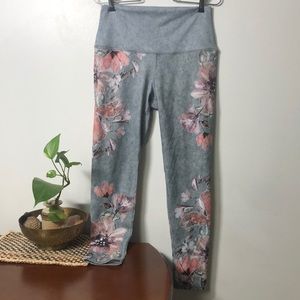 Yoga/Dance leggings, evolution & creation, size M